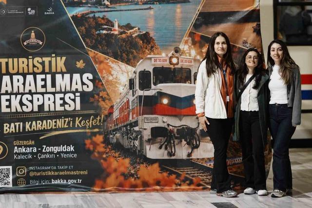 Turistik Karaelmas Ekspresi yolcuları Yenice&rsquo;de 3