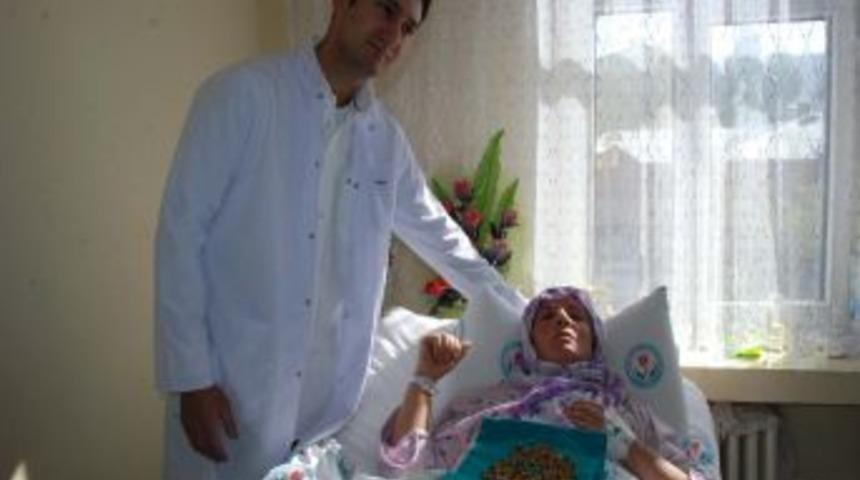 Safra kesesinden 206 taş &ccedil;ıktı