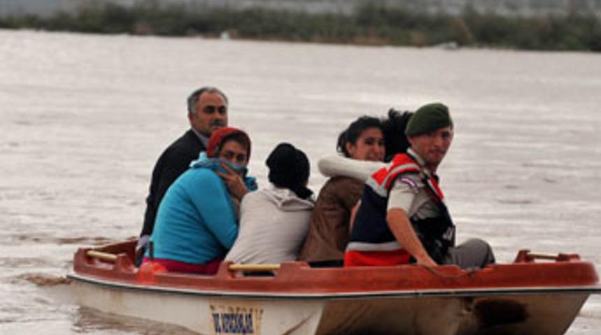 T&uuml;rkiye yağmura teslim