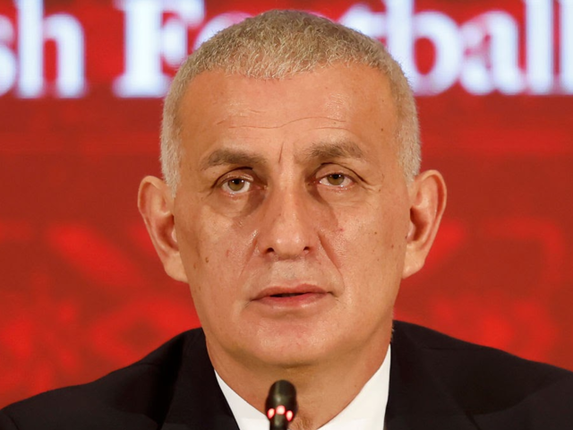 TFF'den flaş a&ccedil;ıklama: Yeni kurul atanıncaya kadar atamaları aynı MHK yapacak