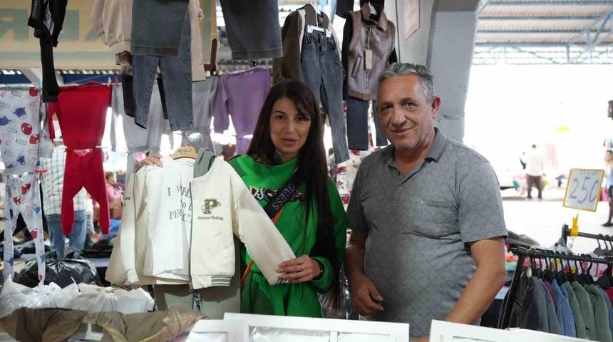 Edirne&rsquo;de Bulgarların alışveriş yoğunluğu esnafı sevindirdi