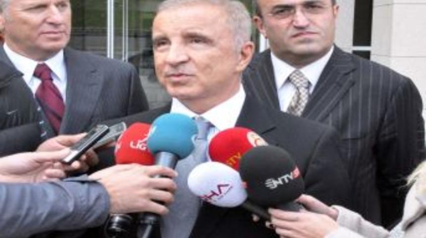 GS Başkanı &Uuml;nal Aysal adliyede