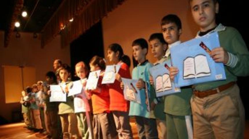 &Ccedil;ocuklar hem okuyacak hem T&uuml;rkiye&rsquo;yi &ouml;ğrenecek