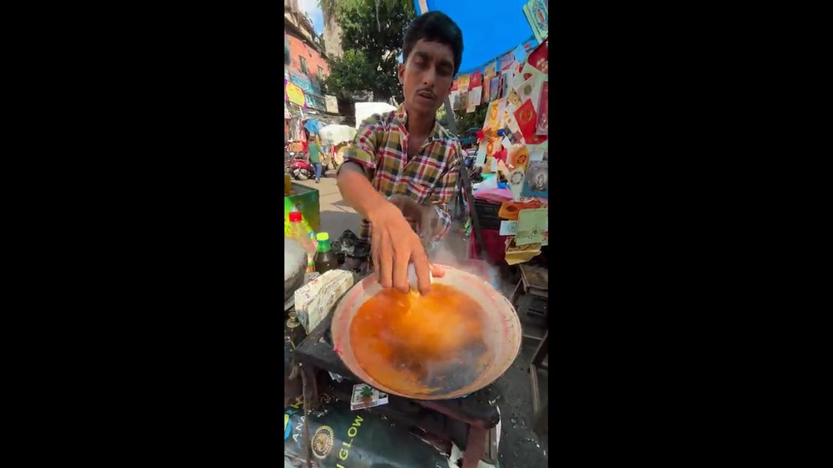 Böyle bir omleti daha önce ne yediniz ne duydunuz: İçine sarı kola kattı 2
