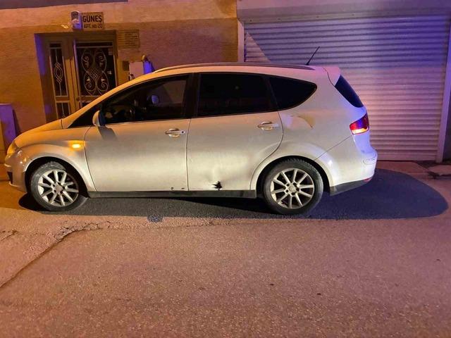 Eskişehir’de otomobile yandan çarpan motosikletli yaralandı 2
