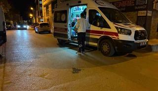 Eskişehir&rsquo;de otomobile yandan &ccedil;arpan motosikletli yaralandı