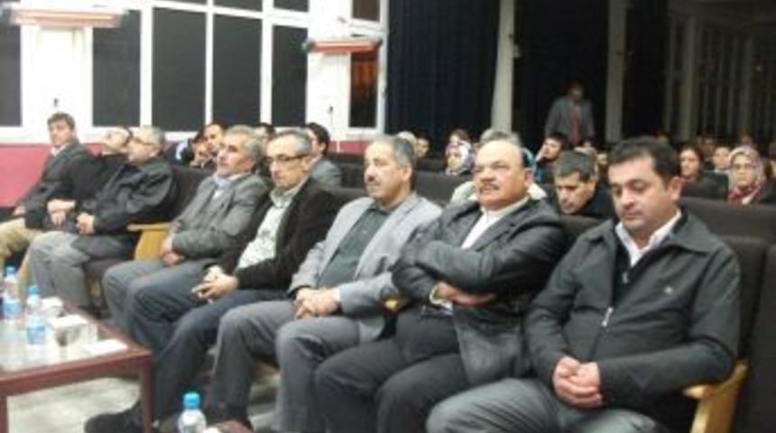 Somali'nin dramı konulu konferans b&uuml;y&uuml;k ilgi g&ouml;rd&uuml;