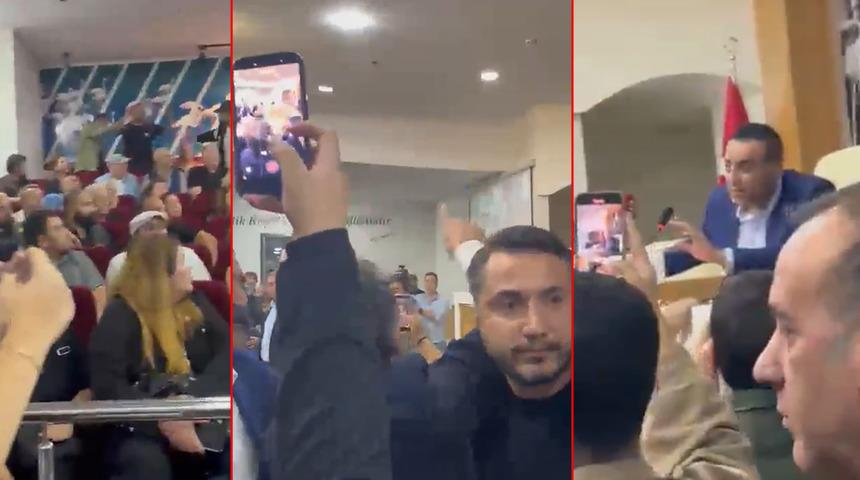 &Ccedil;iğli Belediye Meclisinde gerginlik! Onur Emrah Yıldız'a su şişesi fırlatıldı: "Nazik davranmayın"