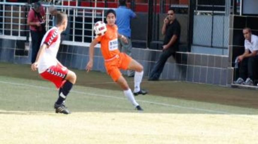 Adanaspor’un genç oyuncuları gelecek için umut veriyor