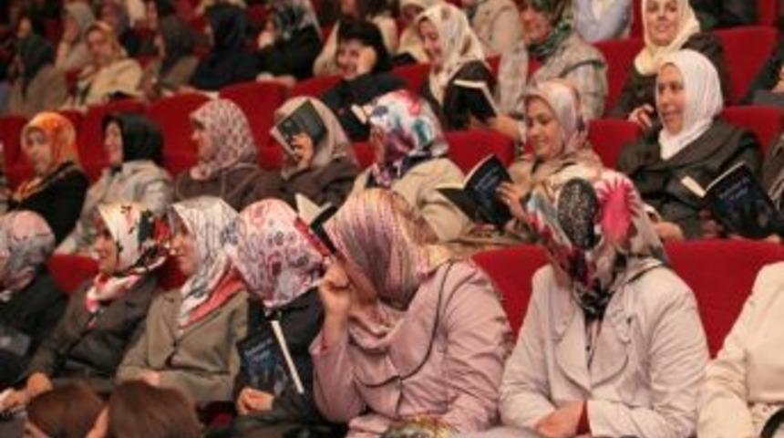 Nil&uuml;ferli kadınlar, 'Kadın Hayata Yakın' projesinde buluştu