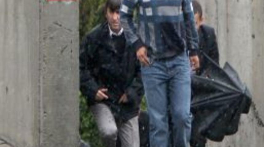 Alex, Metris Cezaevi'nde başkan Aziz Yıldırım'ı ziyaret etti