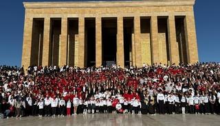 L&Ouml;SEV'den Anıtkabir&rsquo;e 100 bin kişilik ziyaret