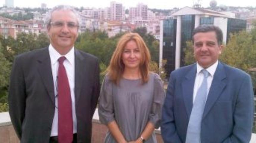 T&uuml;rk-Amerikan Derneği franchiseelar ile b&uuml;y&uuml;yor