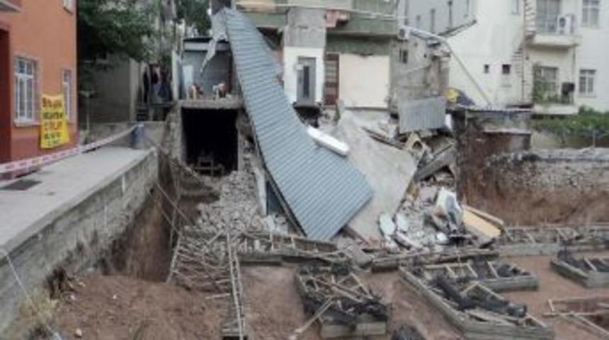 Temel kazısı, bir mağazanın 3 katlı deposunu yıktı