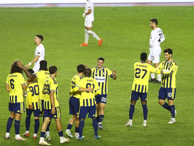 Fenerbah&ccedil;e'den hazırlık ma&ccedil;ında net galibiyet!