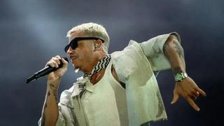 Son dakika: ABD'li şarkıcıdan, Macklemore'un sahne alamadığı stadyumda "&Ouml;zg&uuml;r Filistin" mesajı