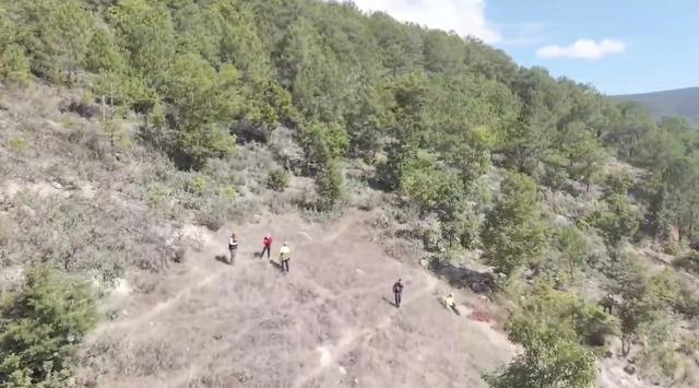 3 g&uuml;nd&uuml;r kayıptı! Yaşlı kadın drone ile bulundu 3