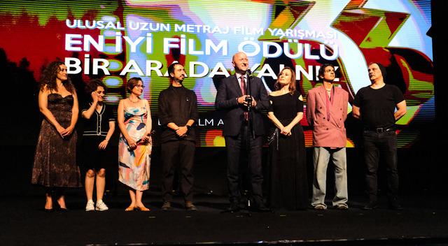 Altın Koza Film Festivali’nde ödüller sahiplerini buldu 🎞️📽️