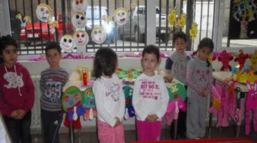 Artvinli minikler ilk sergilerini a&ccedil;tı