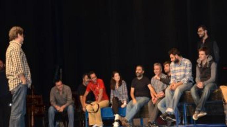 Bursa Şehir Tiyatrosu 'Macbeth'i sahneye koyacak