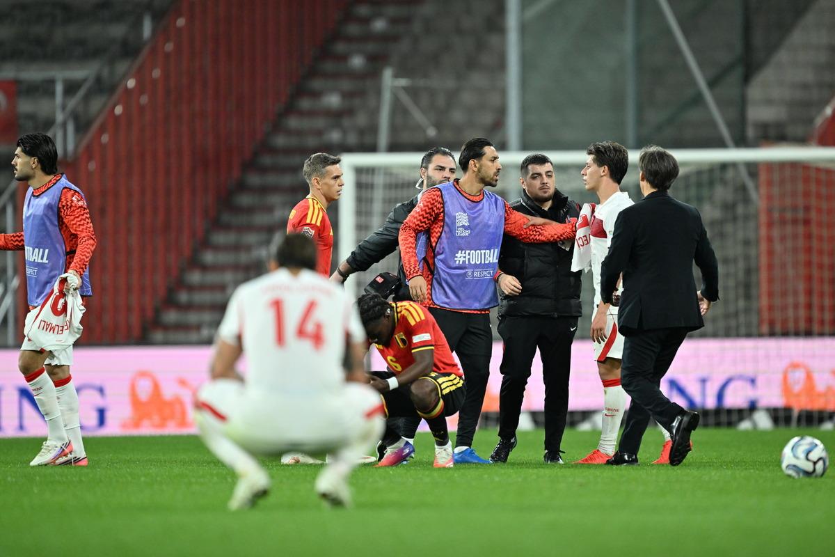 Avrupa basınında gündem A Milli Takım! Açık açık söylediler: Türkiye nin sorunu ortada... 1