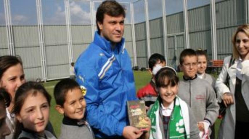 Bursaspor'da &ccedil;alışmalar &uuml;&ccedil; puan parolasıyla devam ediyor