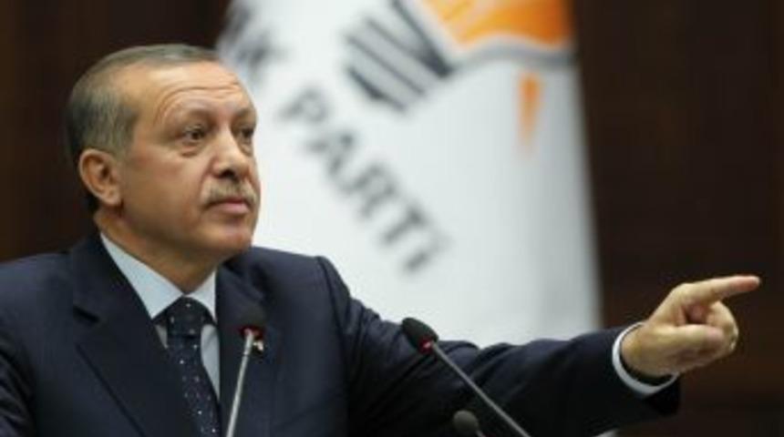 Erdoğan, grup konuşmasına annesinin vefatından bahsederek başladı