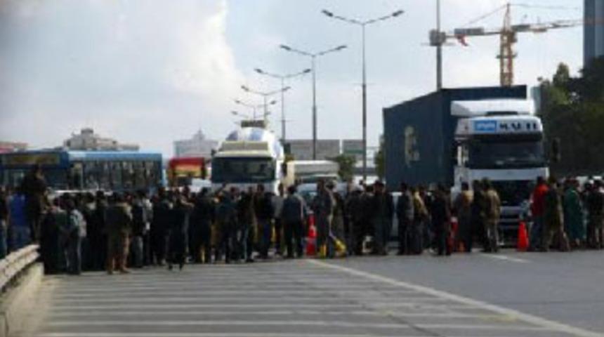 Angus gerginliği E-5'i kilitledi