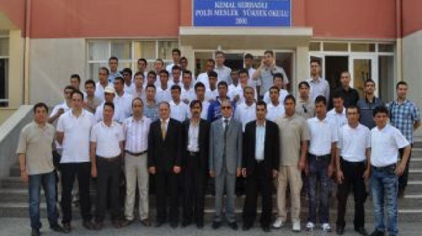 Afgan polis adayları Adana&rsquo;yı beğendi