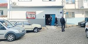 Aydın'da eski milyoner evinde &ouml;l&uuml; bulundu! Oğlu evi satışa &ccedil;ıkardı, yaşlı adam kahroldu