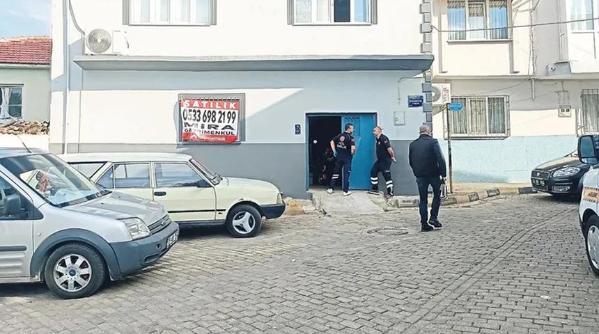 Aydın'da eski milyoner evinde &ouml;l&uuml; bulundu! Oğlu evi satışa &ccedil;ıkardı, yaşlı adam kahroldu
