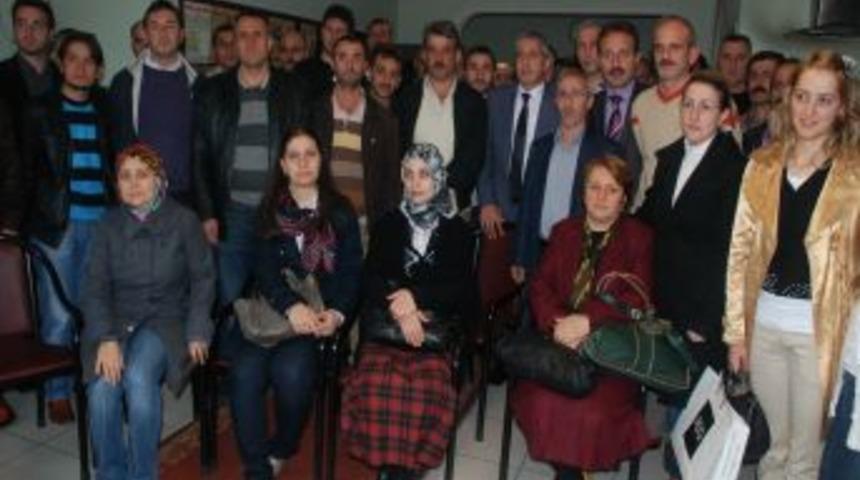 &Ouml;z Gıda-İş Sendikası Rize Şubesinde yeni &uuml;ye kayıtları yapıldı