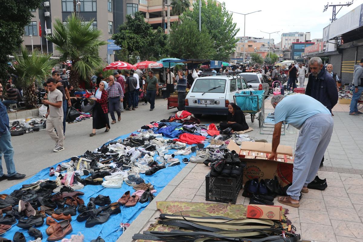 Ev araba hariç ne ararlarsa ucuza buluyorlar Gariban da zengin de geliyor 1