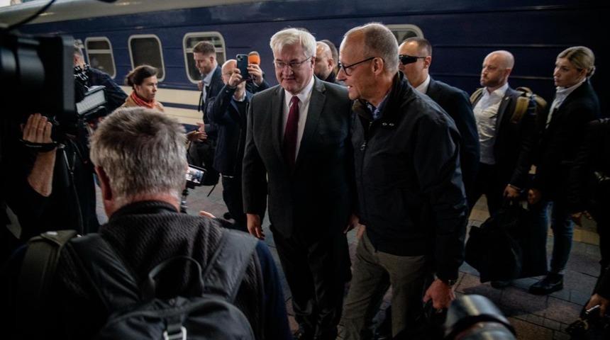 Almanya Başbakanı Merz&rsquo;den Kiev&rsquo;e s&uuml;rpriz ziyaret