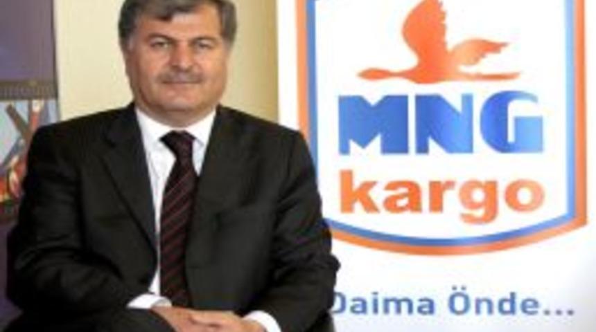 MNG, toplanan kargo poşetleriyle ikinci okulu Erciş&rsquo;e yapacak