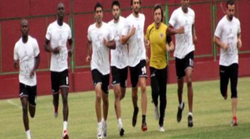 Nurullah Sağlam: Fenerbahçe'yi yenmek istiyoruz