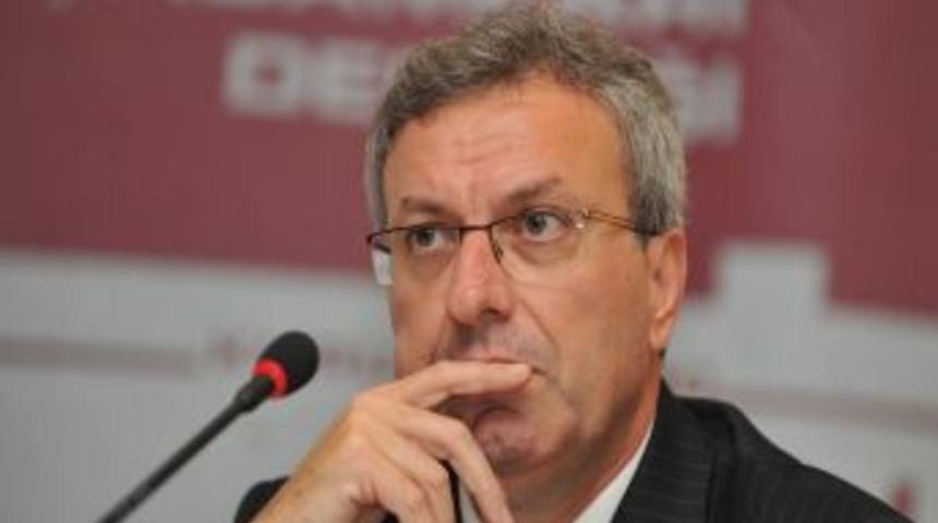 Bali: Avrupalı refahla vedalaşamadığı i&ccedil;in ekonomik problemi aşamıyor