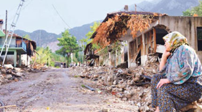 Kayıplardan 4'&uuml;n&uuml;n cesedine ulaşıldı
