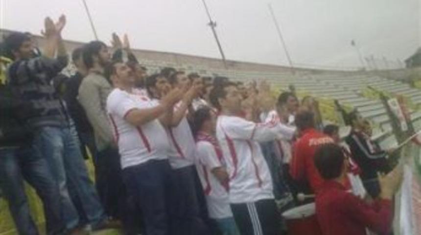 Tezah&uuml;ratı yaptılar otob&uuml;s&uuml; kaptılar