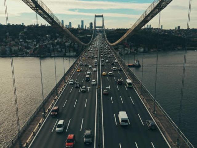 Otob&uuml;sten vapura, metrodan metrob&uuml;se! İstanbul&rsquo;da Salı g&uuml;n&uuml; ulaşım &uuml;cretsiz olacak