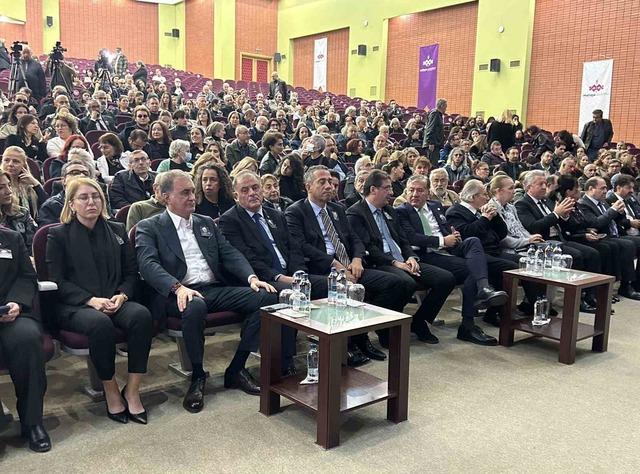 Hocaların hocasına veda: Prof. Dr. İoanna Kuçuradi son yolculuğuna uğurlandı 3