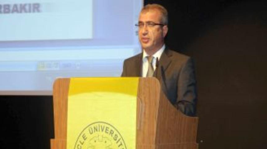Prof. Dr. Aytekin Sır: Tanınmış kişiler psikiyatristlere gitmeye &ccedil;ekiniyor