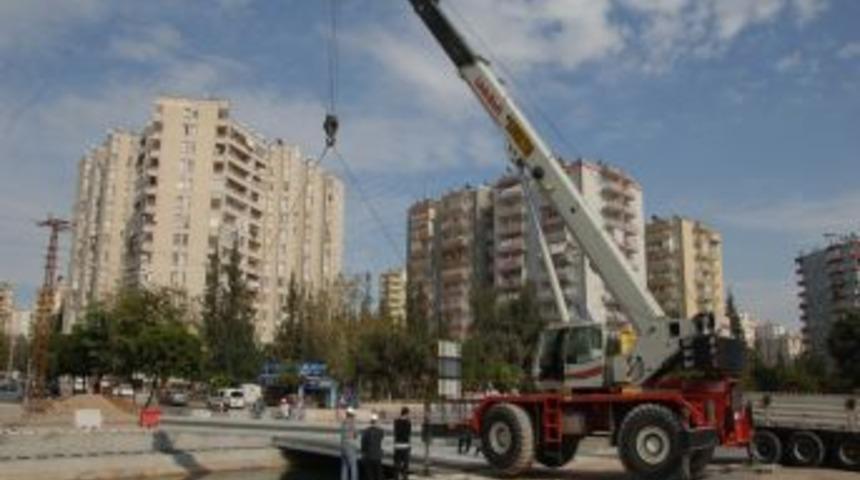 Aldırmaz: K&ouml;pr&uuml; yapımı bitince trafik rahatlayacak