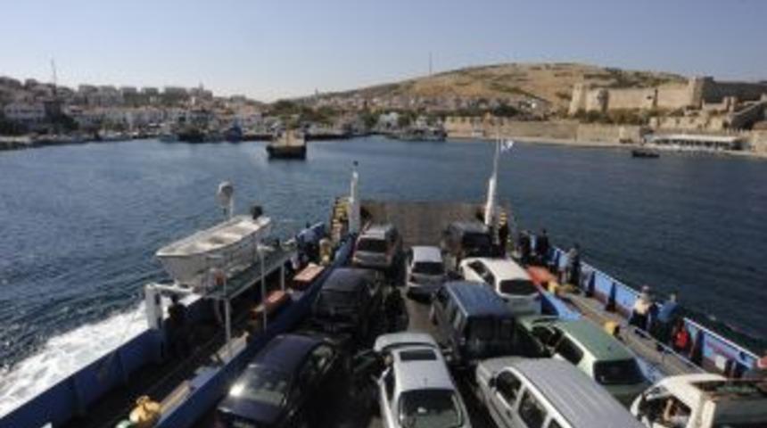 Bayramda &Ccedil;anakkale Boğazı'ndaki arabalı vapur seferleri arttırılacak