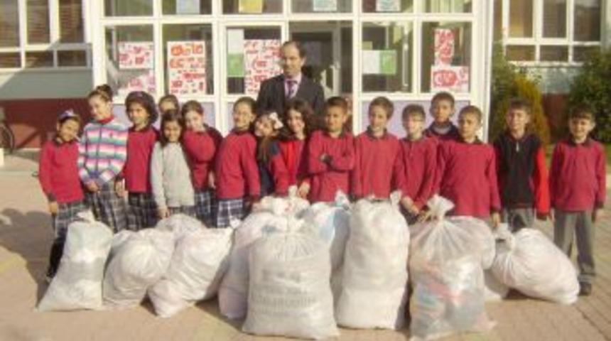 Van&rsquo;daki depremzedelere, Konya S&uuml;mb&uuml;l Koleji &ouml;ğrencileri duyarsız kalmadı