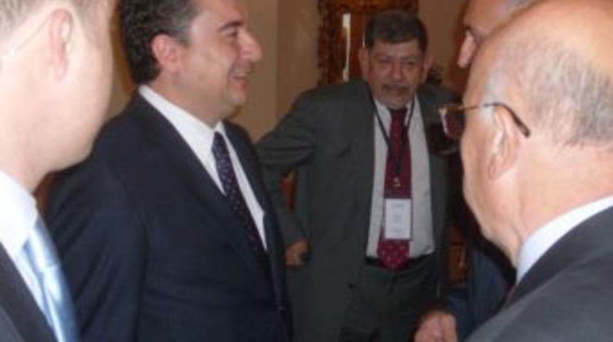 Babacan: Zengin ile fakir arasında farkın az olduğu ender &uuml;lkelerdeniz