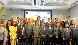 KGK, Londra&rsquo;da dostluk r&uuml;zgarı estirdi