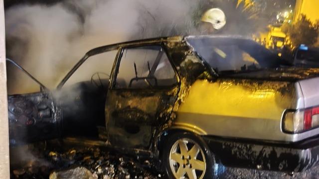Bodrum’da kazaya karışan otomobil alev aldı! Yaralanan olmadı