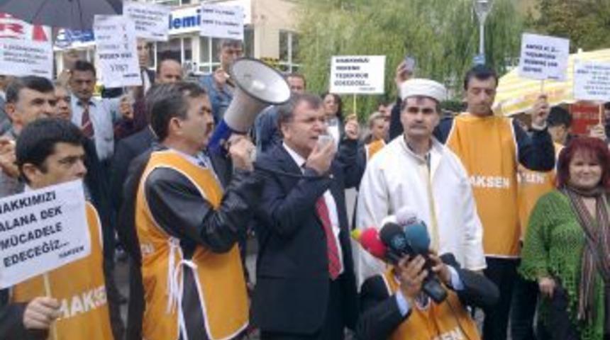 HAK-SEN, 4C&rsquo;liler i&ccedil;in referandum sandığı kurdu