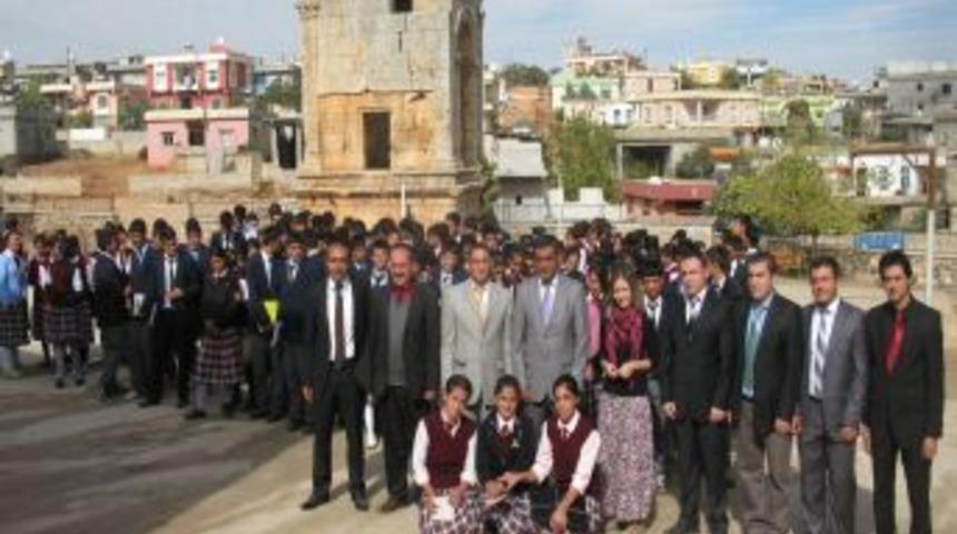 Elif Belediyesi başarılı &ouml;ğrencileri &ouml;d&uuml;llendirdi